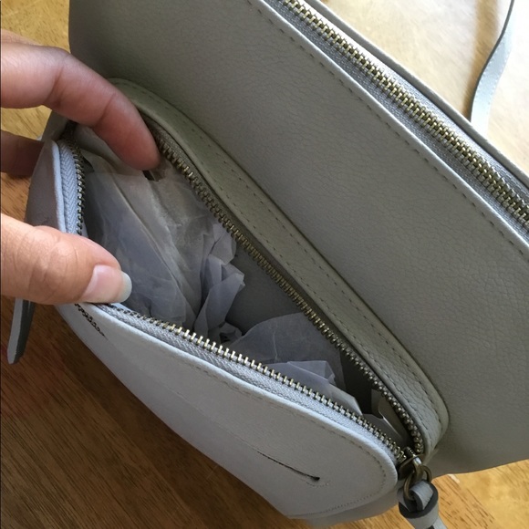 Sonoma Crossbody Purse - Picture 5 of 7